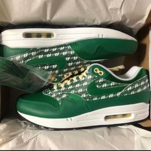 Nike air max